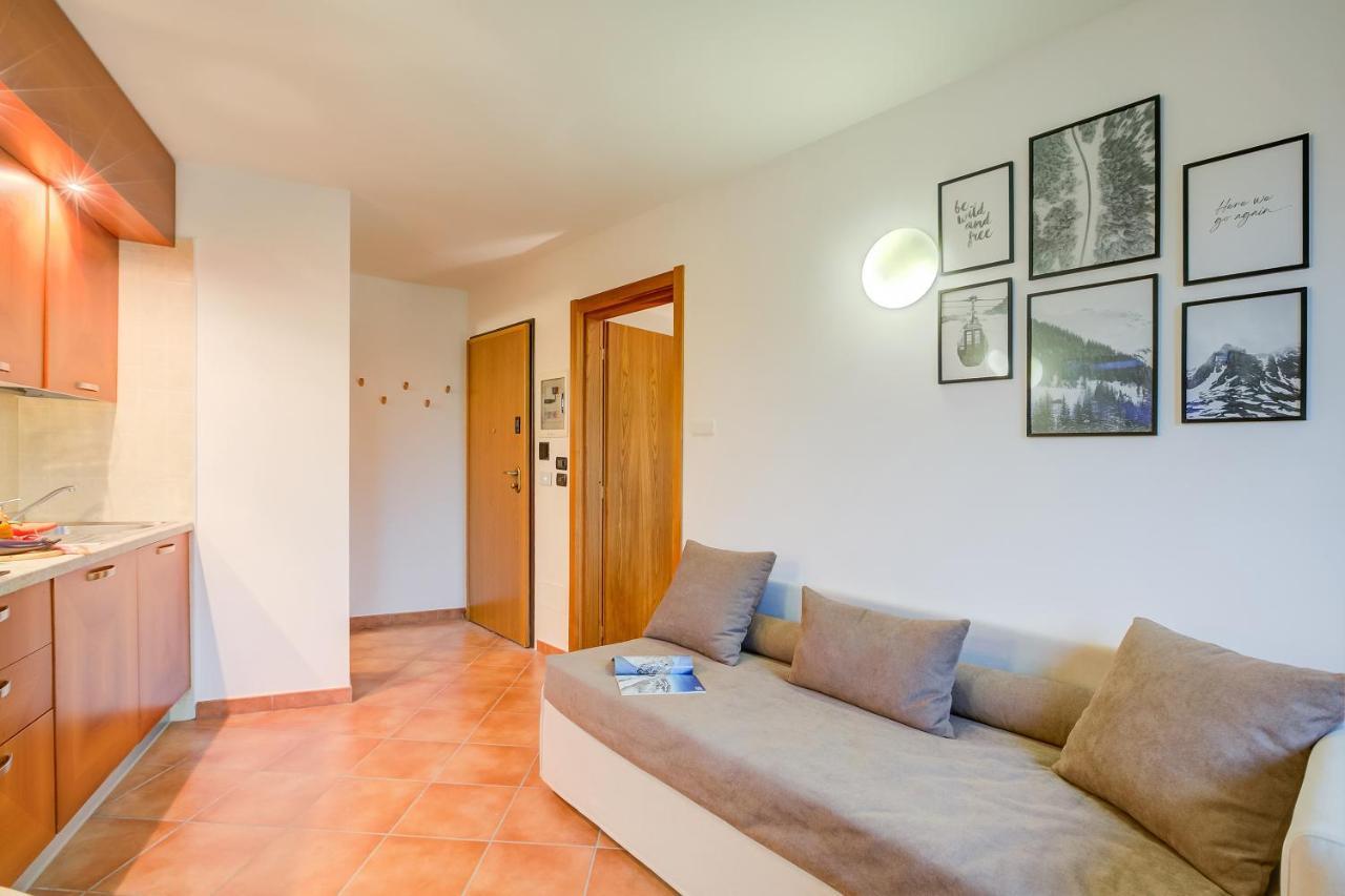 L' Aquila Campo Smith On The Ski Slopes - Happy Rentals Bardonecchia Exteriör bild