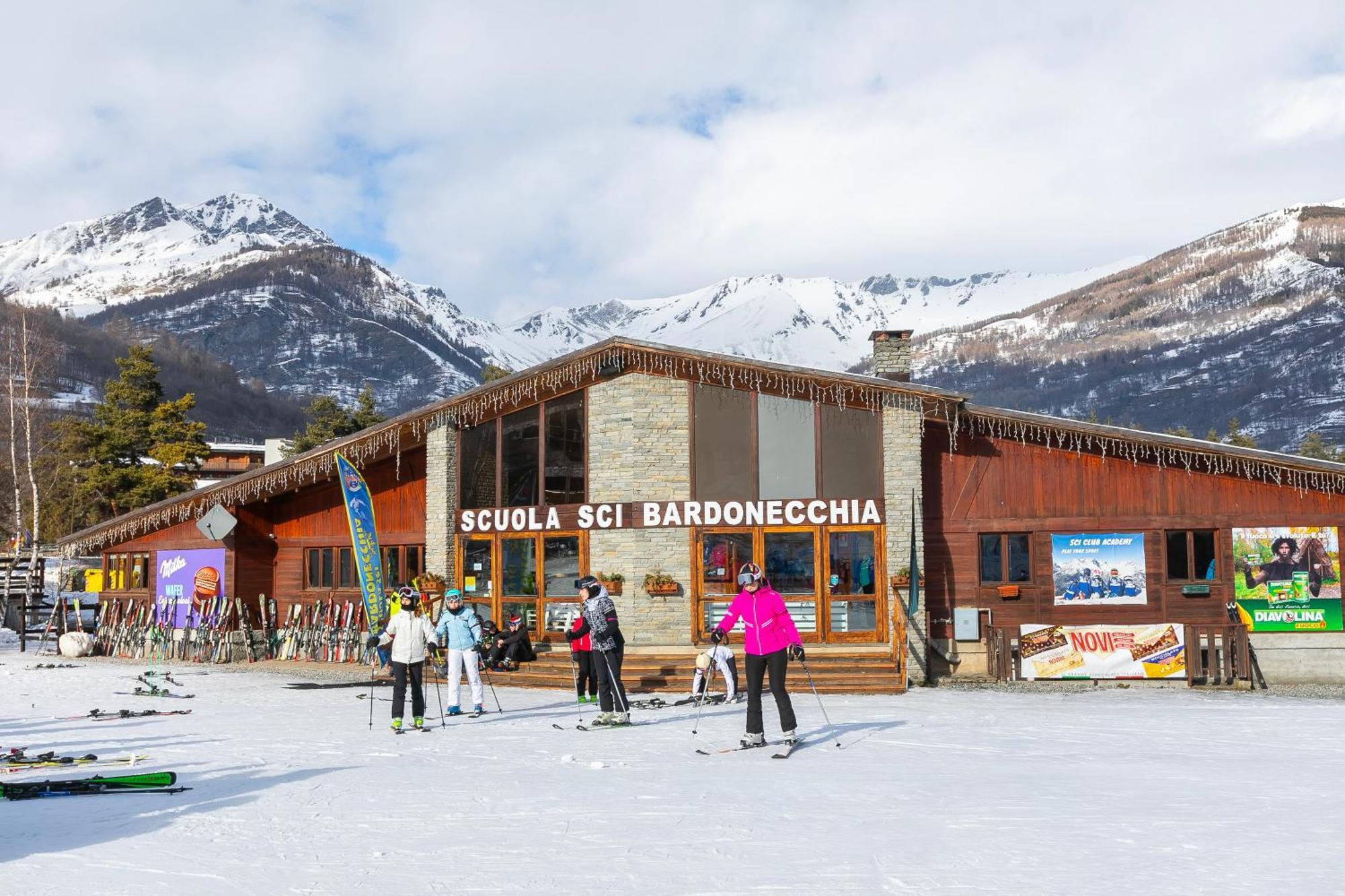 L' Aquila Campo Smith On The Ski Slopes - Happy Rentals Bardonecchia Exteriör bild